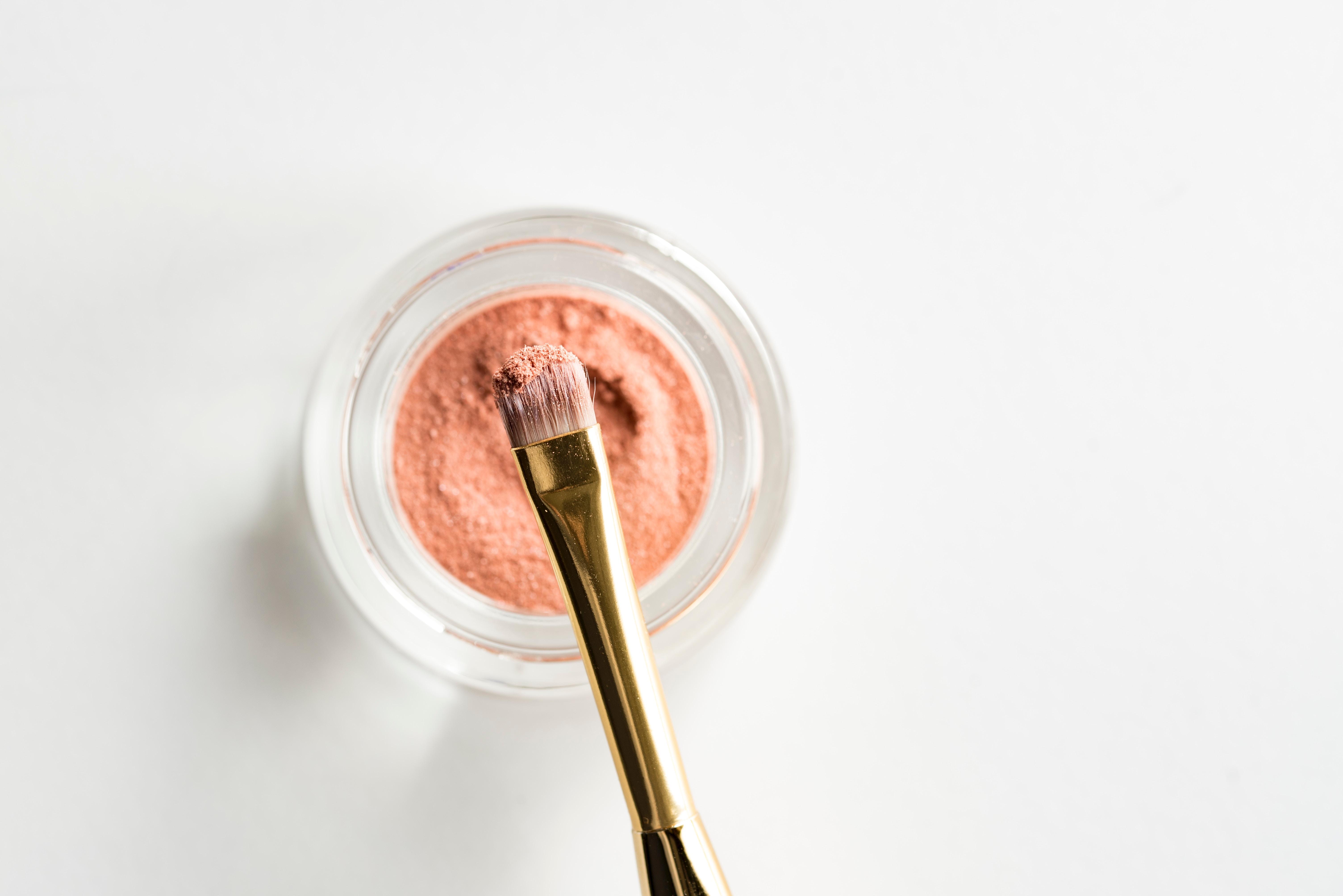 mixing cosmetics